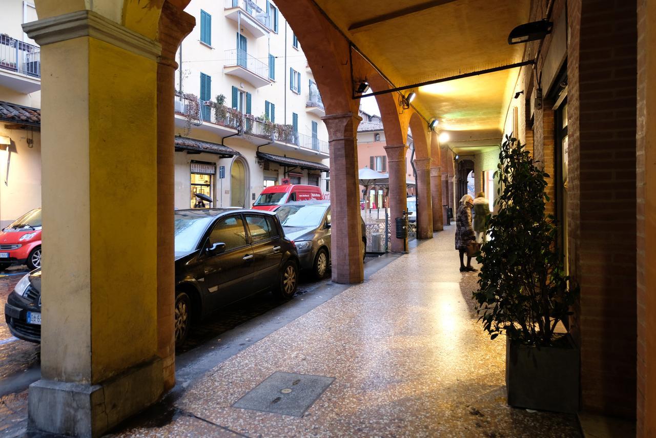 Castiglione Lovely Mansarda Apartment Bologna Exterior photo